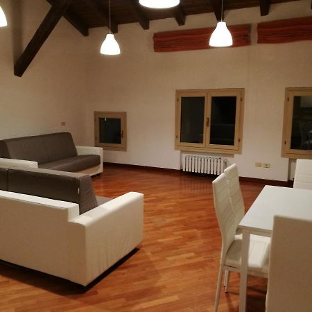 De' Pepoli Apartments โบโลญญา ภายนอก รูปภาพ
