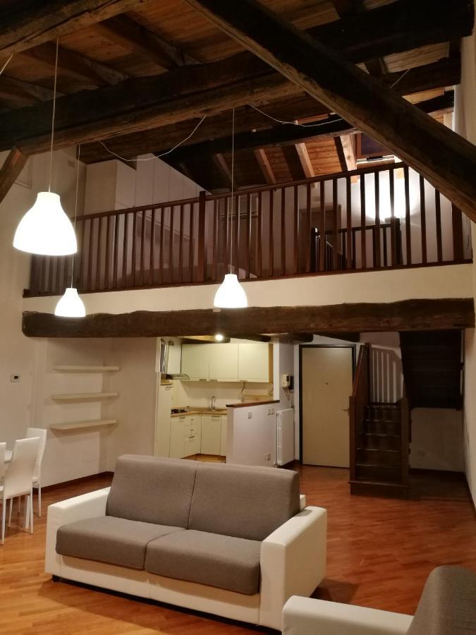 De' Pepoli Apartments โบโลญญา ภายนอก รูปภาพ