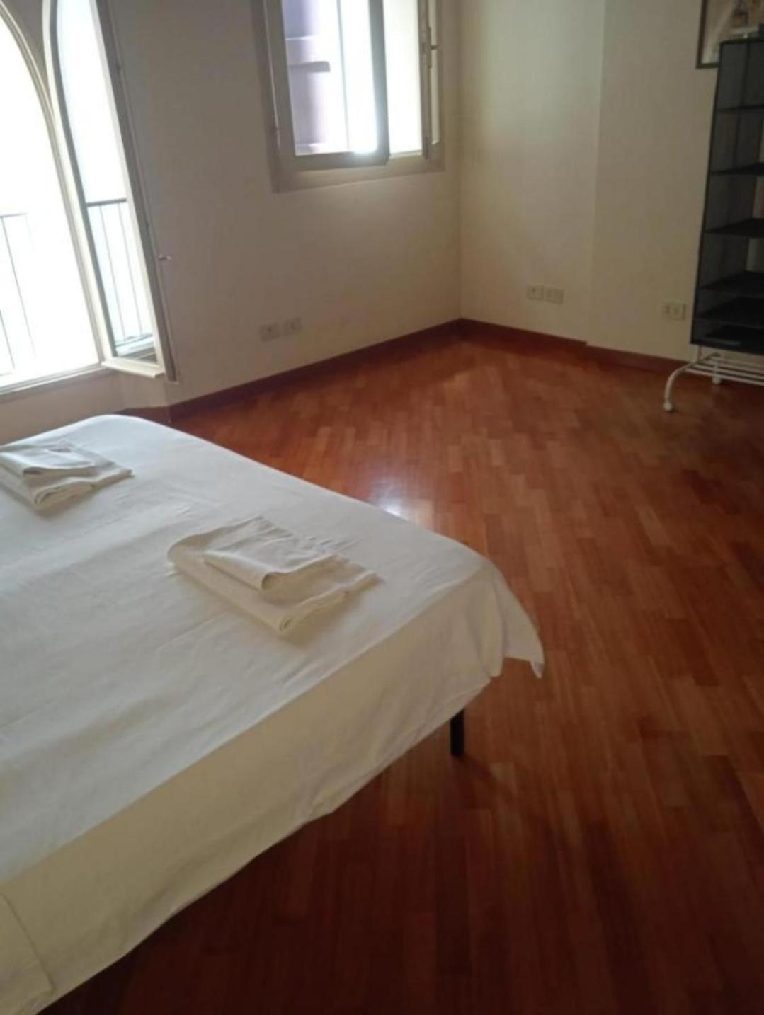 De' Pepoli Apartments โบโลญญา ภายนอก รูปภาพ